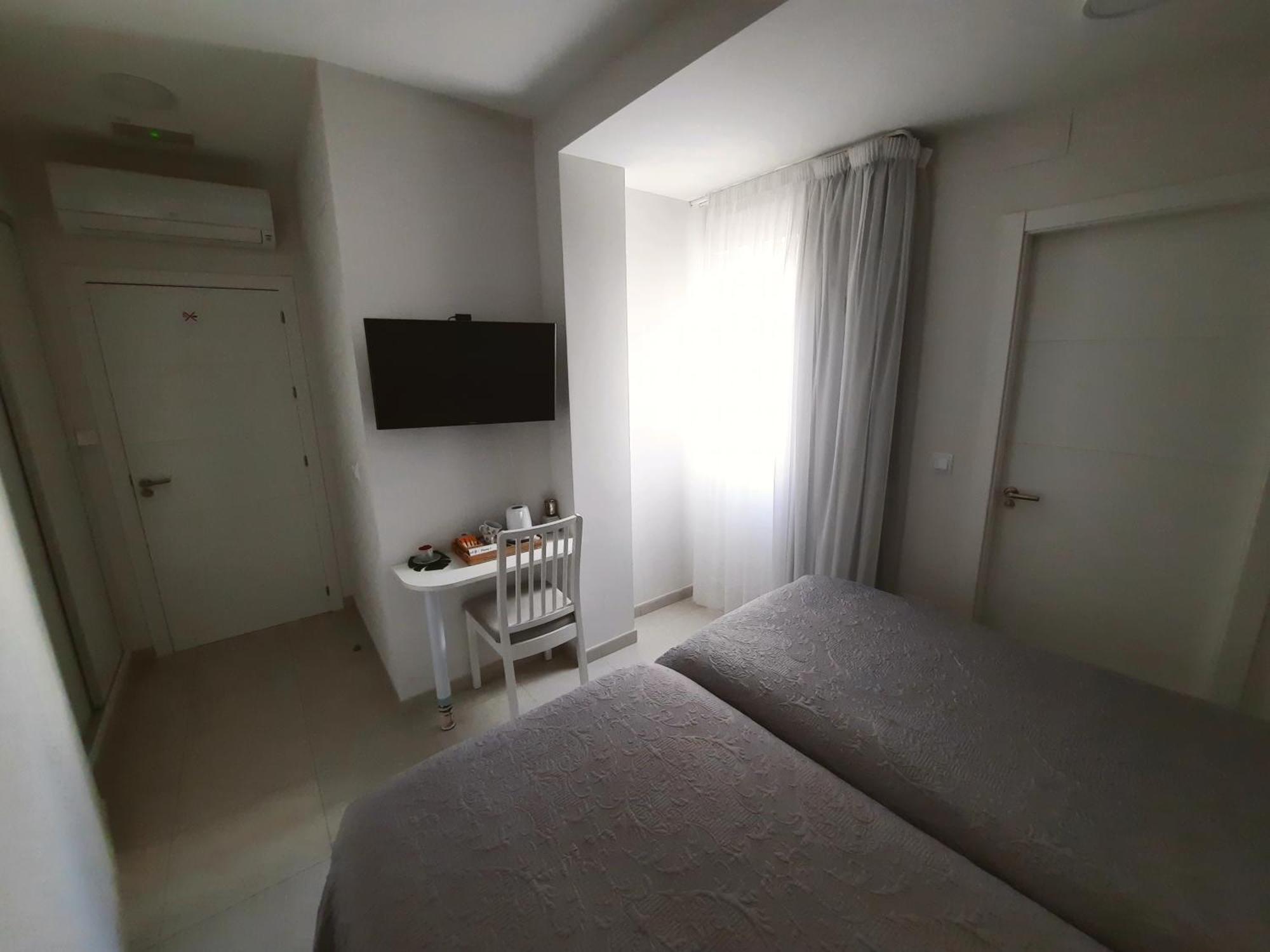 Hotel Maravillas del Mundo Calpe Habitación foto
